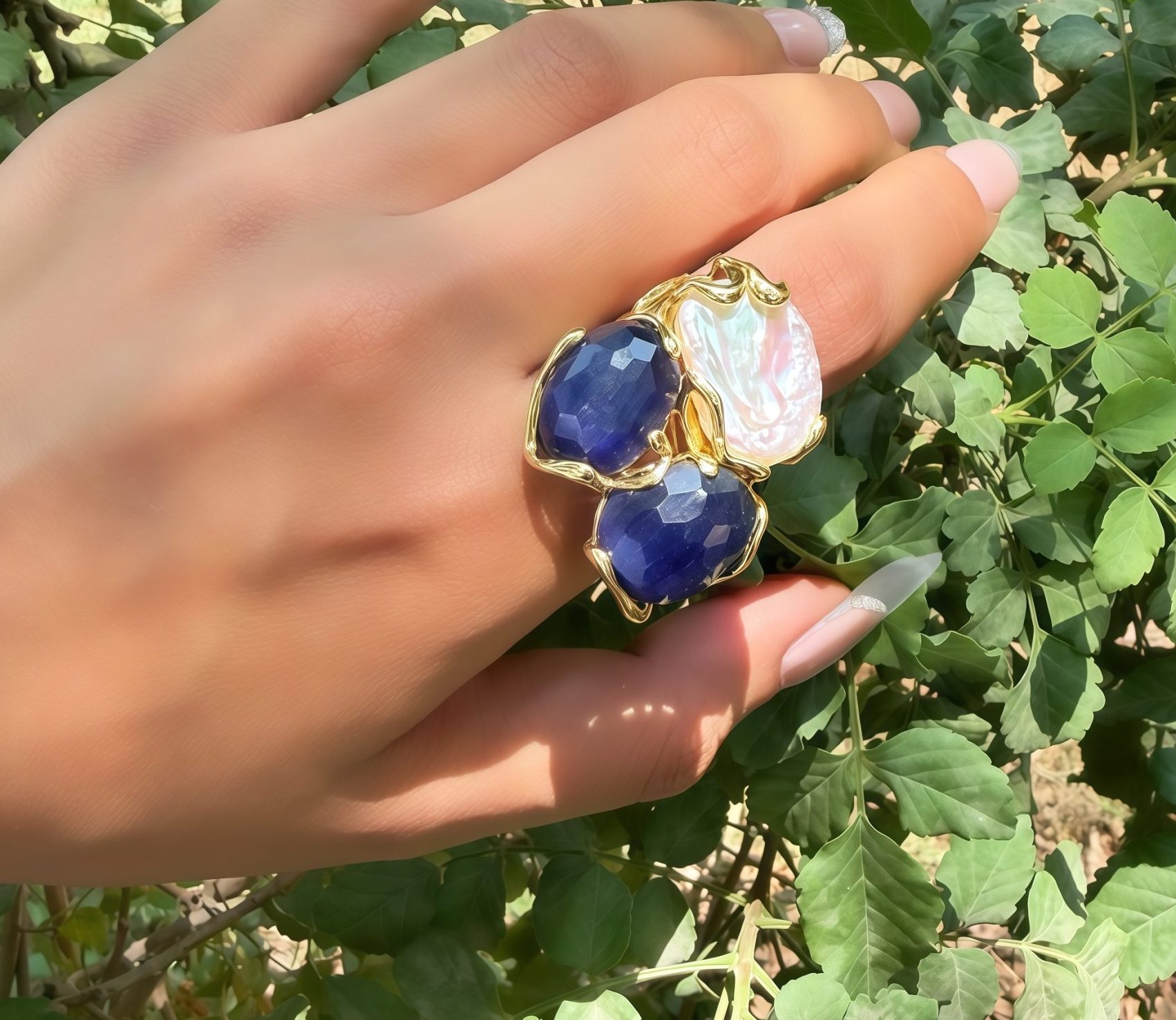 Midnight Ring
